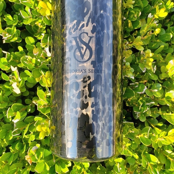 Victoria's Secret Animal Print Water Bottle - Picture 3 of 5